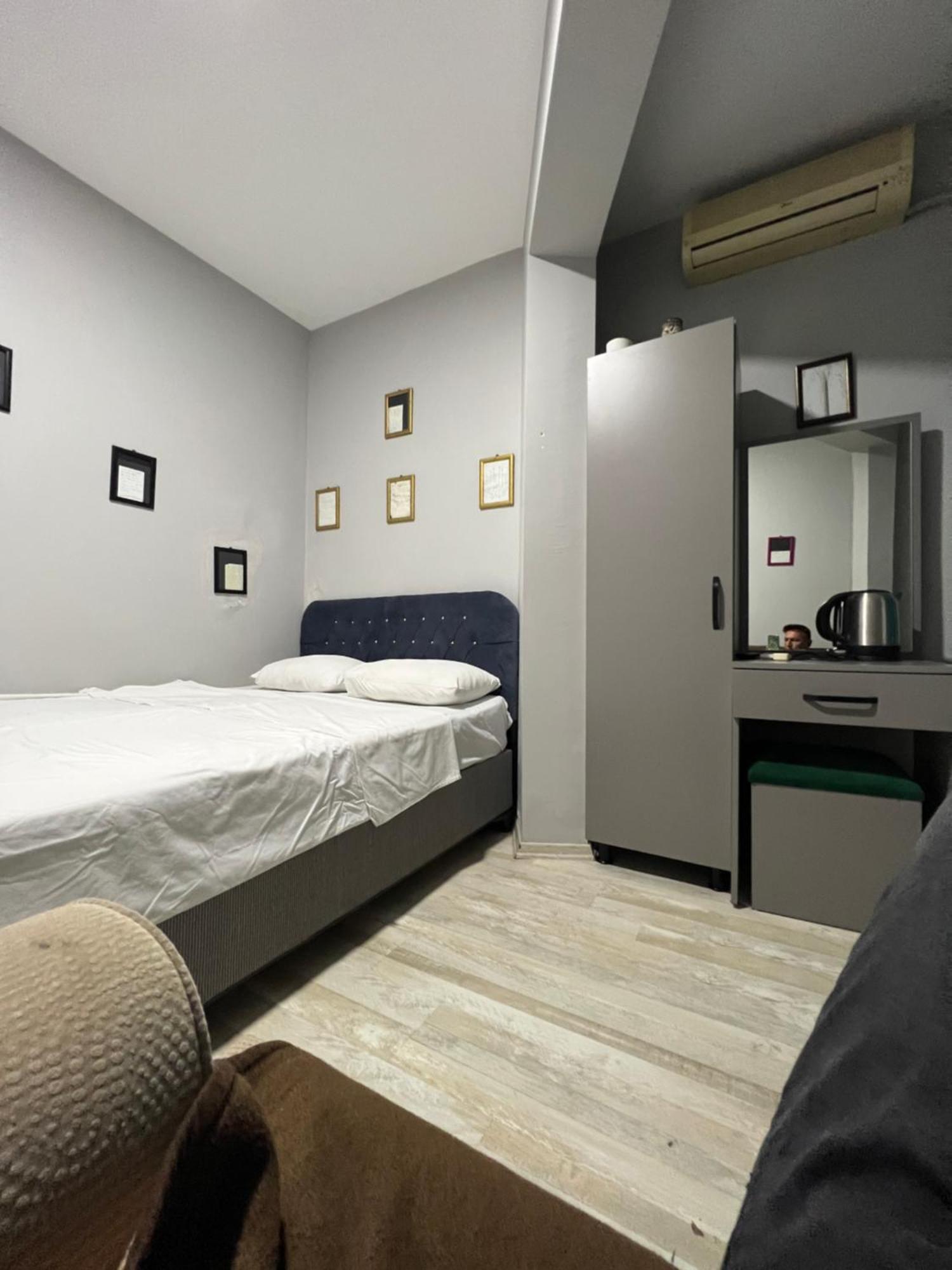 Istiklal Hostel Estambul Exterior foto